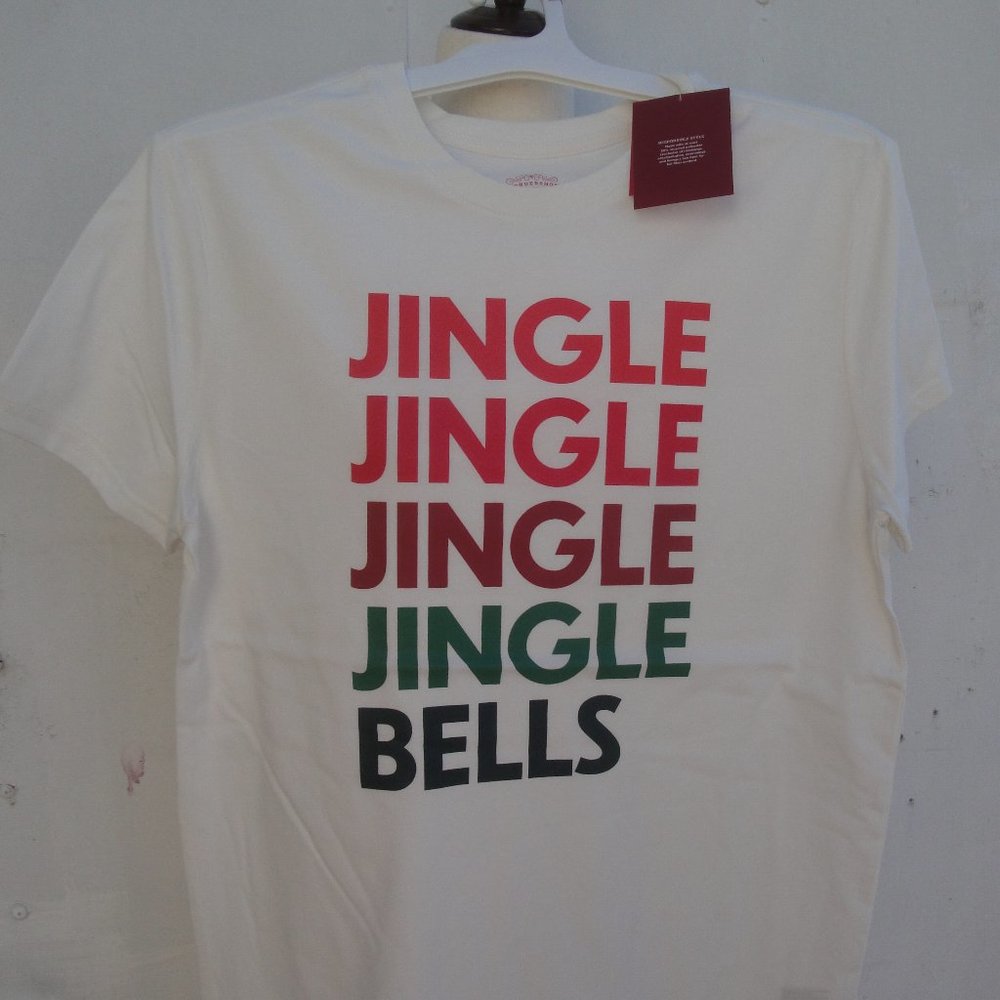 Jingle Bells T-shirt by Wondershop Mens Size M- Get ready for Christmas in July!